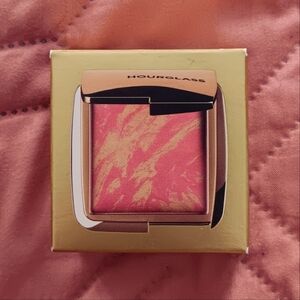 Hourglass Ambient Lighting Blush (with complimentary sheet mask ✨️)
